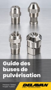 Quatre buses de pulvérisation industrielles en inox posées sur de l'acier brossé, titre « Guide des buses de pulvérisation »
